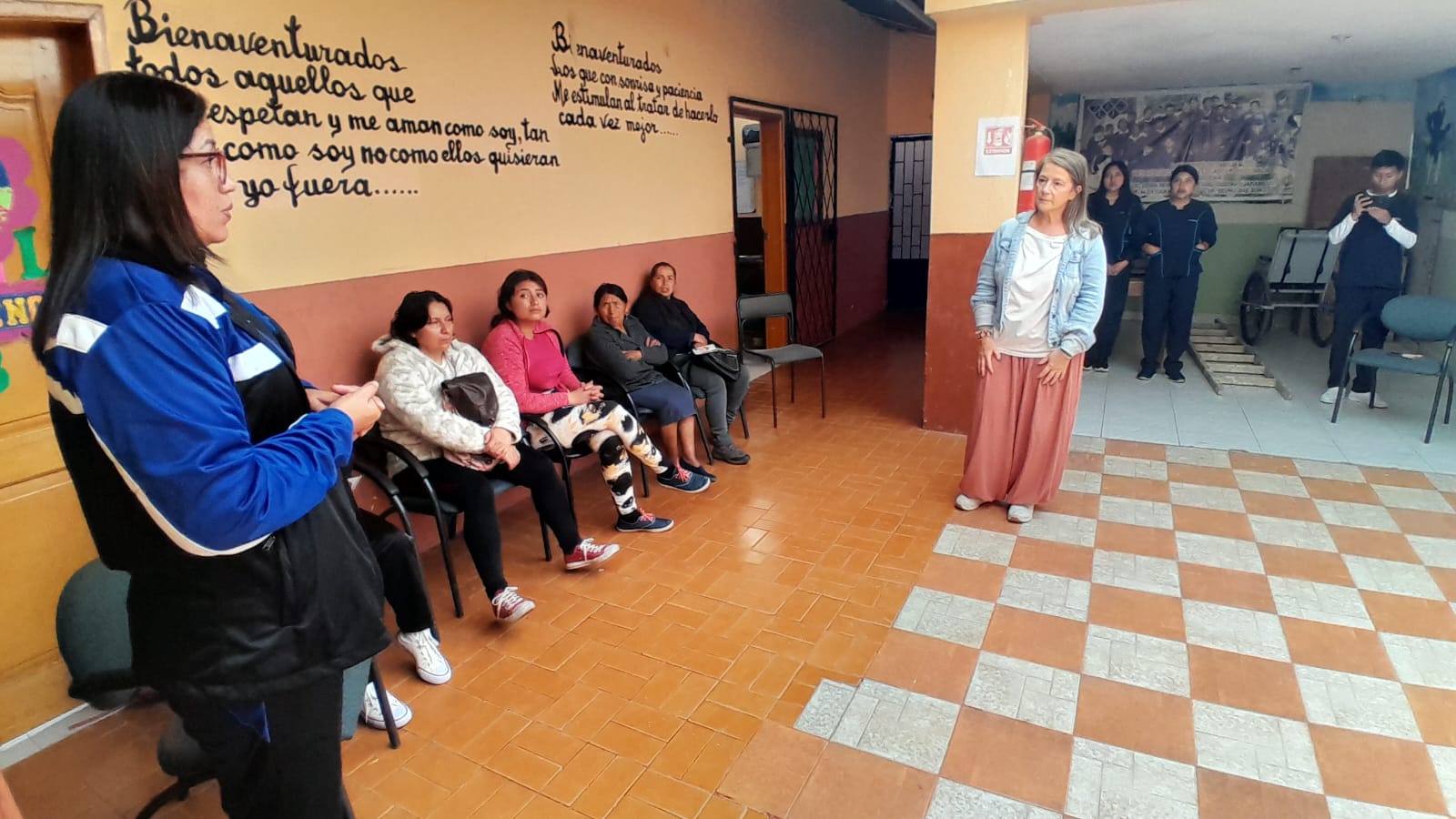 Exposición durante el taller de resolución de conflictos